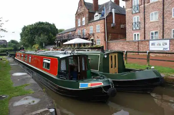 Big Lock on an Andersen Boats holiday