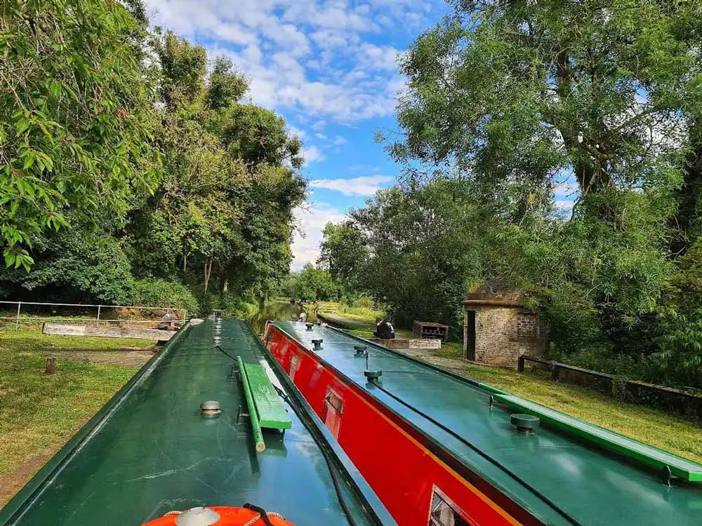 Canal-boat-journey on an Andersen Boats holiday