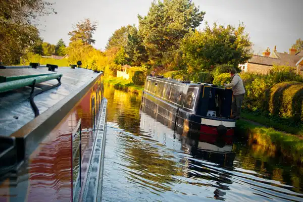 Meet New People on an Andersen Boats holiday