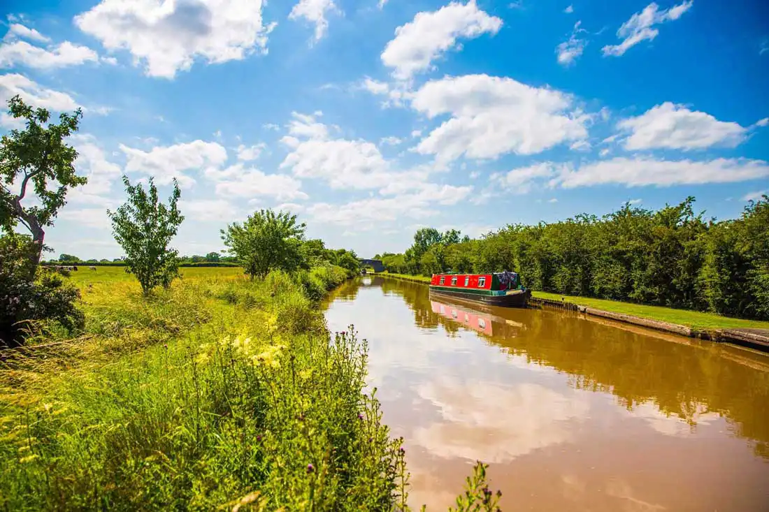 Narrowboat on an aqueduct