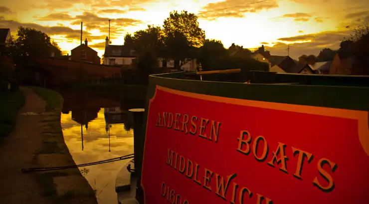 Wake Up Somewhere New on an Andersen Boats holiday