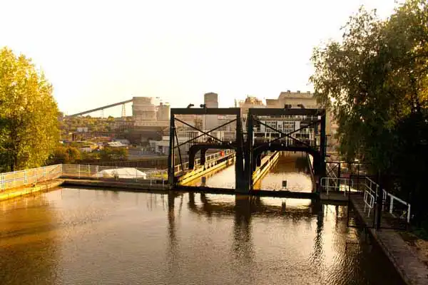 Scenery along the Macclesfield Canal and Peak Forest Canal